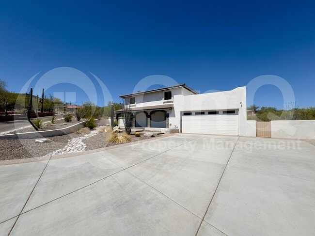 3700 N San Sebastián Dr in Tucson, AZ - Building Photo - Building Photo