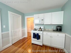 92 South St in Medford, MA - Building Photo - Building Photo