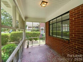 1520 Mimosa Ave in Charlotte, NC - Building Photo