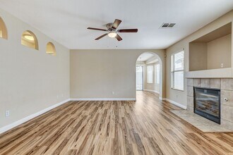 7949 Long Beach St in Las Vegas, NV - Building Photo - Building Photo