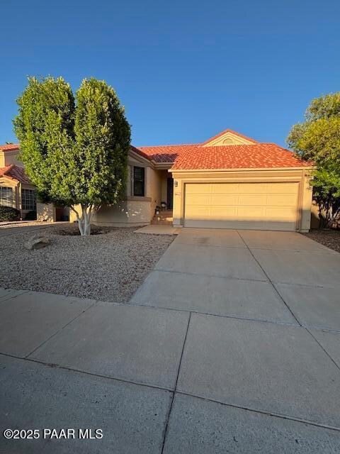 property at 11927 N 113th St