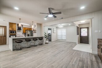 3514 Backbay Dr in San Antonio, TX - Building Photo - Building Photo