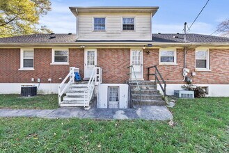 129 Greenbriar Rd in Lexington, KY - Building Photo - Building Photo