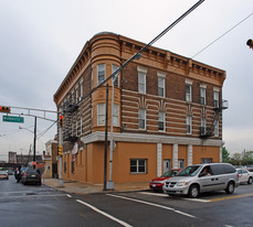 328 Mulberry St Apartments