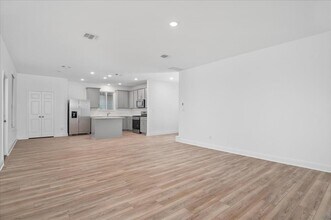 1636 W Kerr Pass in Leander, TX - Building Photo - Building Photo