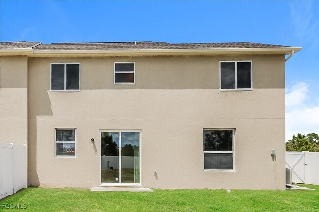 property at 966 Ainsworth St W