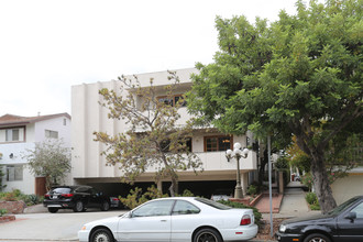 828 10th St in Santa Monica, CA - Building Photo - Building Photo