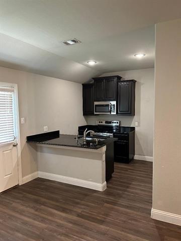 6413 Graceland Dr in Greenville, TX - Foto de edificio - Building Photo