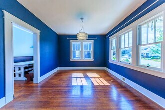 1806 Russell St in Nashville, TN - Building Photo - Building Photo