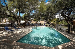 11441 N Interstate Hwy 35, Unit 17206 in Austin, TX - Building Photo