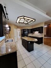 7760 N Gregory Ave in Fresno, CA - Building Photo - Building Photo