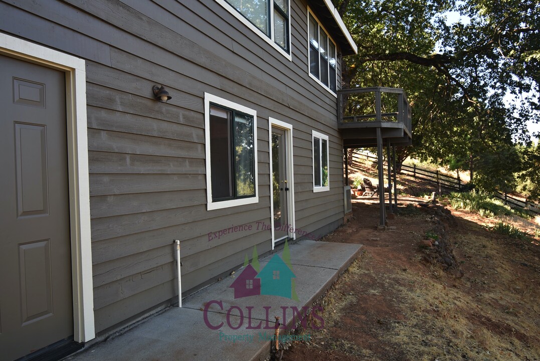 12368 Appaloosa Ct in Grass Valley, CA - Building Photo