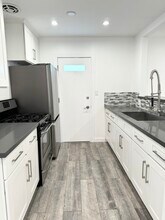 1147 S Corning St in Los Angeles, CA - Building Photo - Building Photo