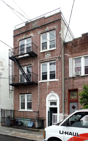 2830 W 36th St in Brooklyn, NY - Building Photo