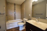 Fox Run Townhomes photo'