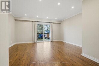 303 Rossland Rd W in Whitby, ON - Building Photo - Building Photo