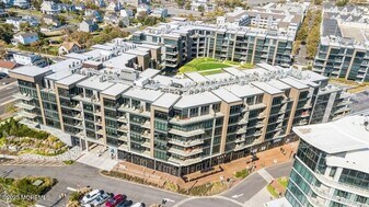 30 Melrose Terrace, Unit 221 in Long Branch, NJ - Building Photo