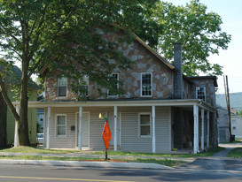 228-230 Broad St Apartments