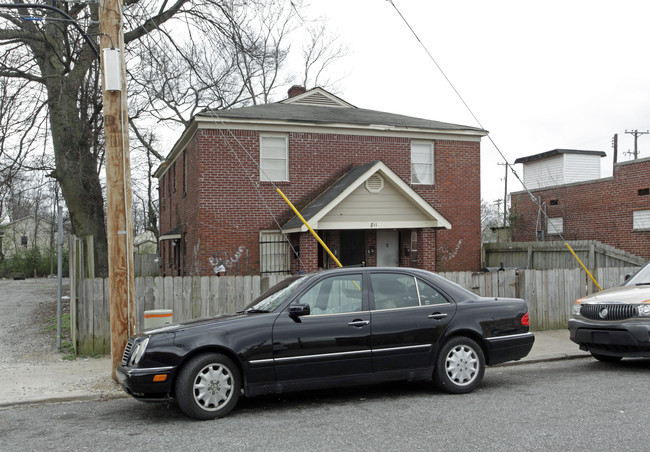 811 Polk Ave in Memphis, TN - Building Photo - Building Photo