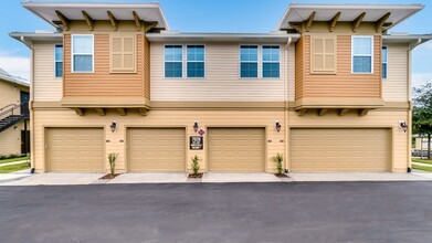 Wildwood Preserve Apartment Homes in Wildwood, FL - Foto de edificio - Building Photo