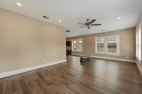 1107 Melbourne St in Houston, TX - Building Photo - Building Photo