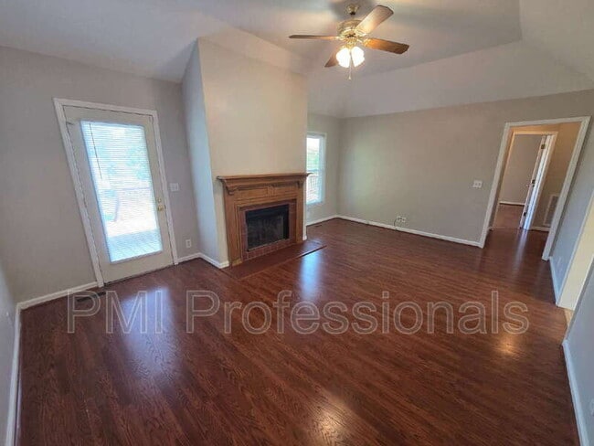 2426 Bennington Dr in Murfreesboro, TN - Building Photo - Building Photo