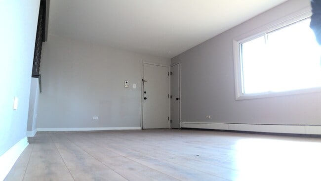 8800 W 76th Pl in Oak Lawn, IL - Building Photo - Building Photo