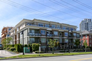 630 Como Lake Ave in Coquitlam, BC - Building Photo