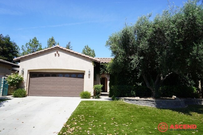 property at 4808 Aviara Dr