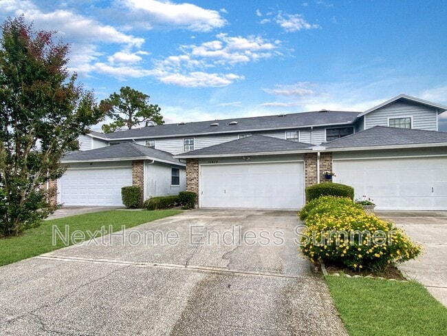 property at 10879 Cabbage Pond Ct