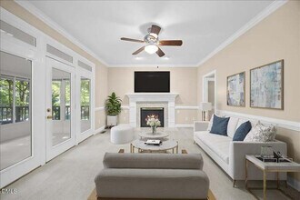 11920 Aspenwald Dr in Raleigh, NC - Foto de edificio - Building Photo