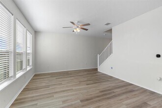 7705 Song Sparrow Dr. in Austin, TX - Building Photo - Building Photo