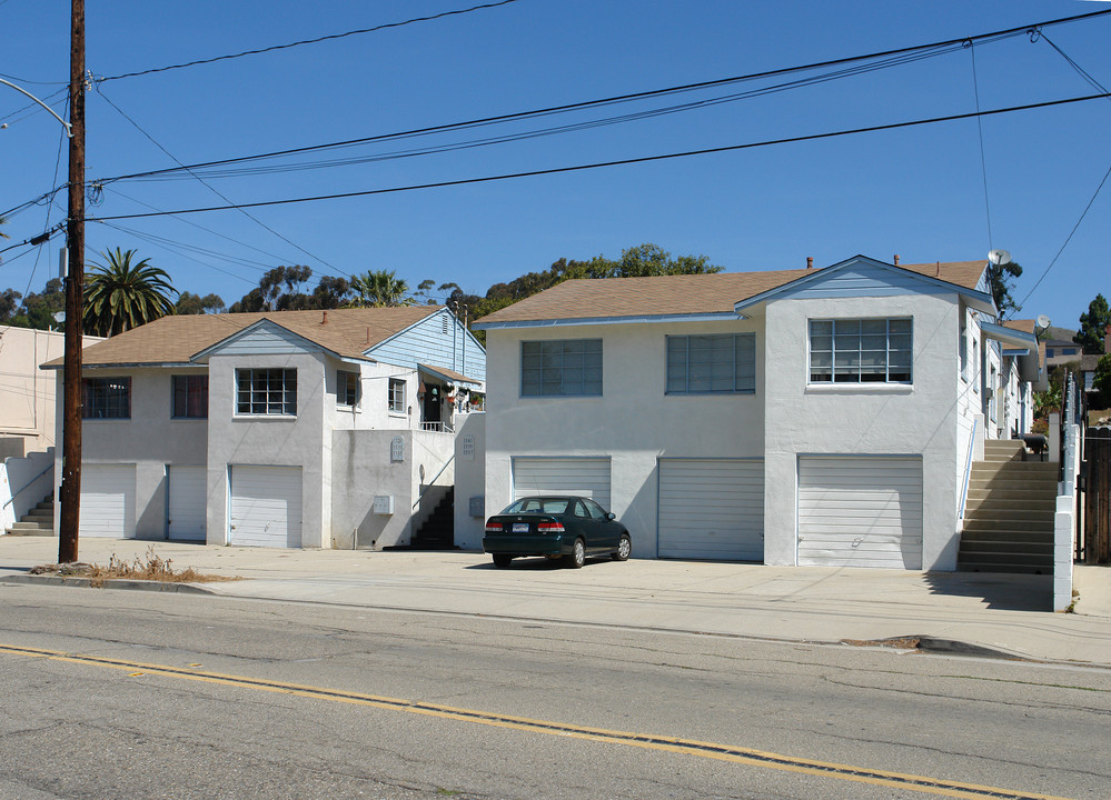 1329-1333 Poli St in Ventura, CA - Building Photo