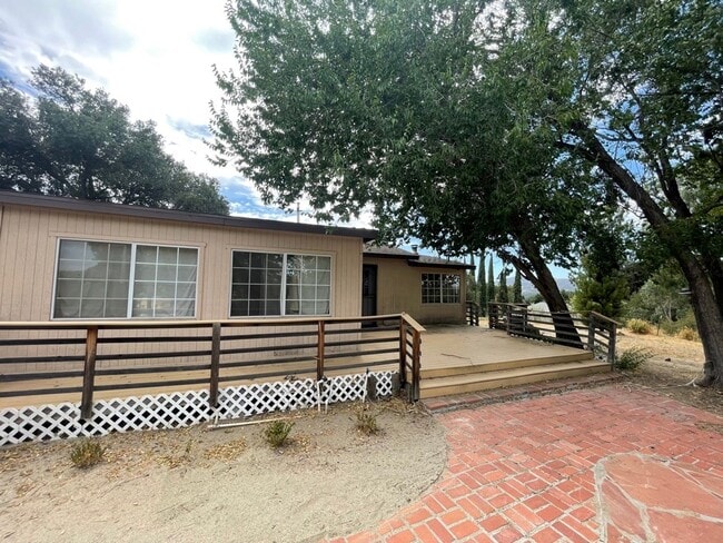 2416 Cedar Dr in Campo, CA - Building Photo - Building Photo