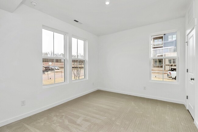 7009 Westrow Ave in Charlotte, NC - Building Photo - Building Photo