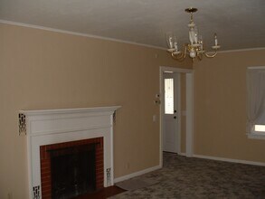 960 2nd Ave in Gold Hill, OR - Foto de edificio - Building Photo