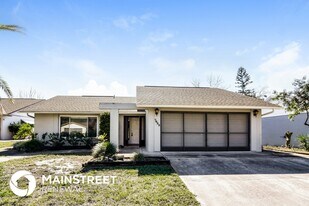 7652 Atherton Ave in New Port Richey, FL - Building Photo