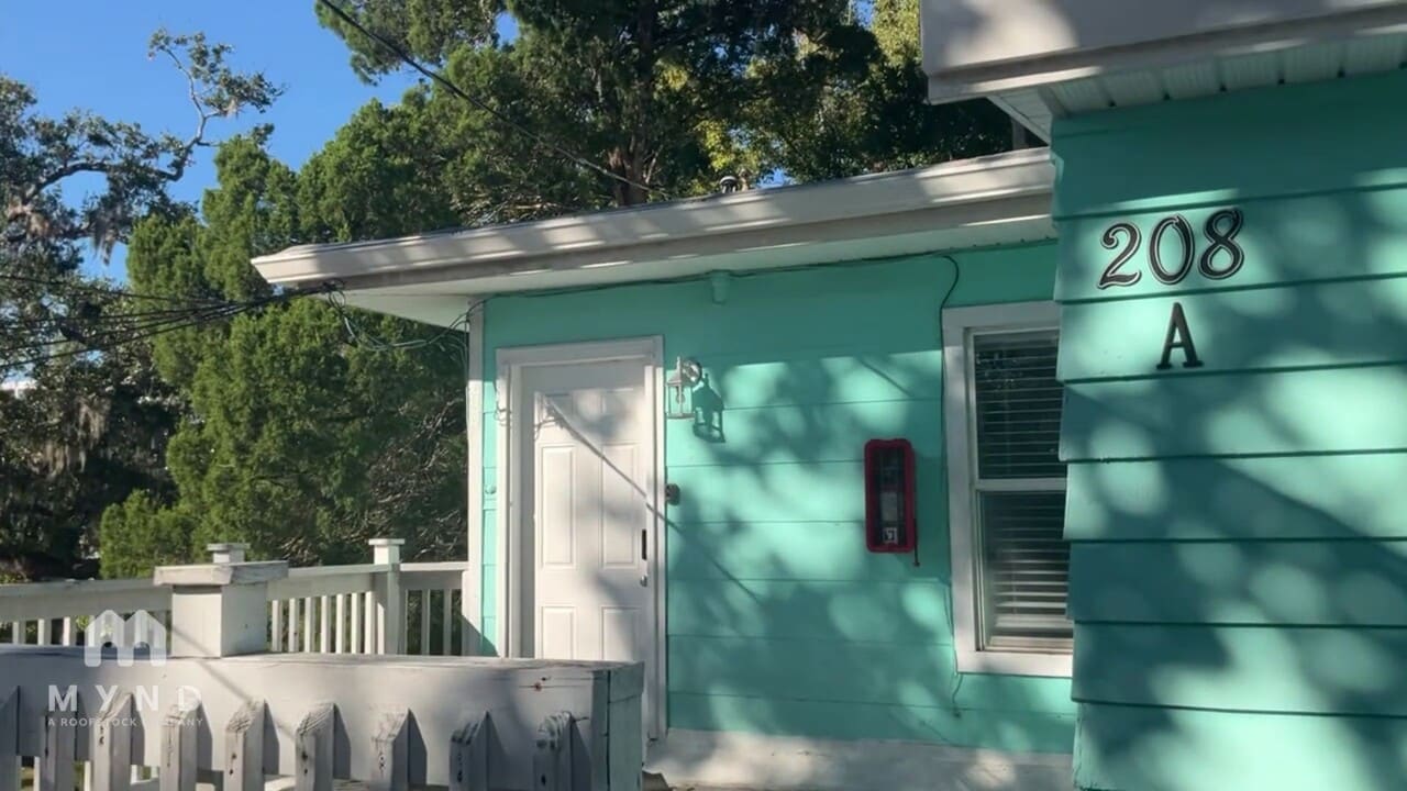 208 Pine St in Clearwater, FL - Building Photo