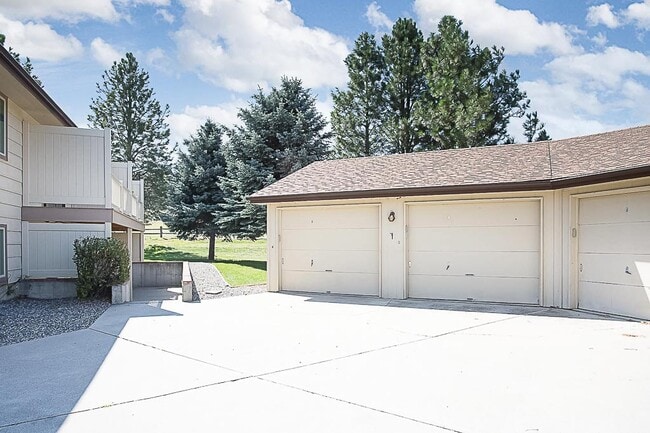 316 Moccasin Trl in Billings, MT - Building Photo - Building Photo