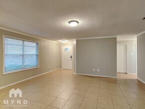 4908 Thorn Hollow Dr in Fort Worth, TX - Foto de edificio - Building Photo