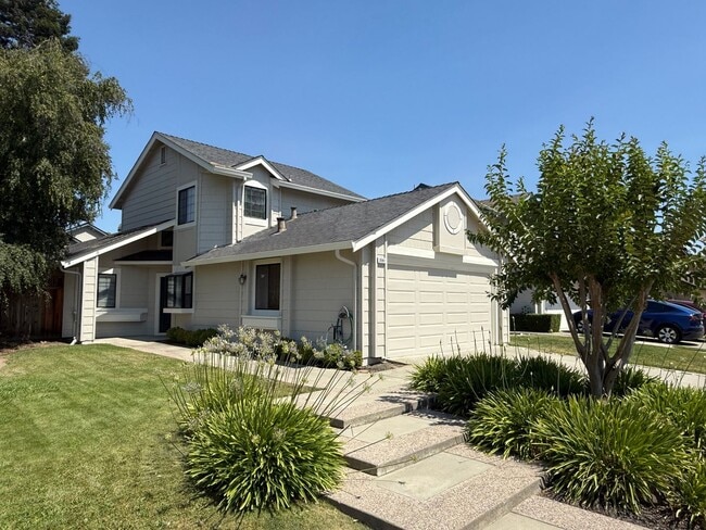 property at 3561 Helen Dr