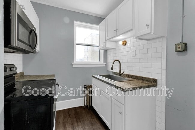 property at 2809 Main St