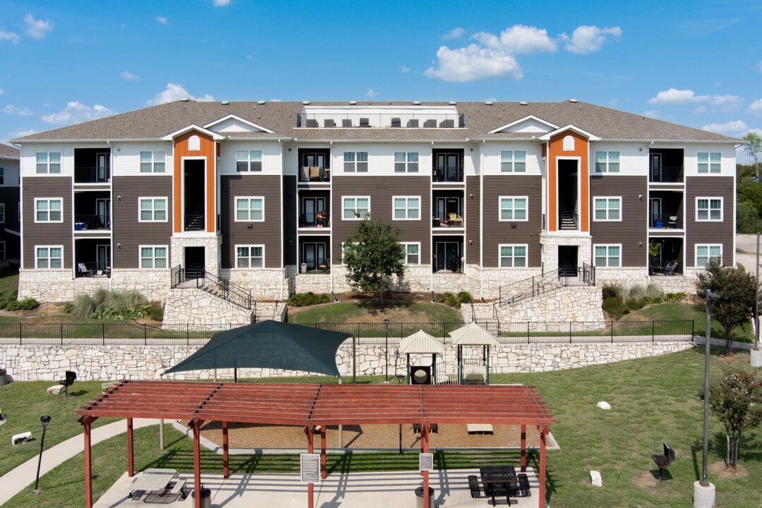 Paddock at Norwood in Austin, TX - Foto de edificio