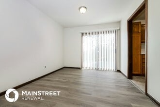 6469 NW 49th St in Kansas City, MO - Foto de edificio - Building Photo