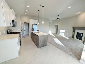 9128 Anaum Ln in Yukon, OK - Building Photo - Building Photo