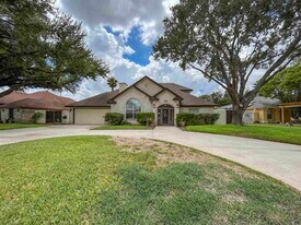 809 Preston Dr in Laredo, TX - Building Photo