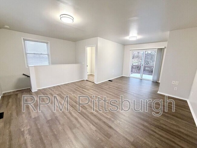 2307 Monroeville Rd in Monroeville, PA - Building Photo - Building Photo