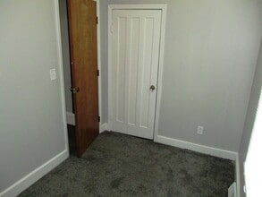 304 N Allin St in Bloomington, IL - Building Photo - Building Photo