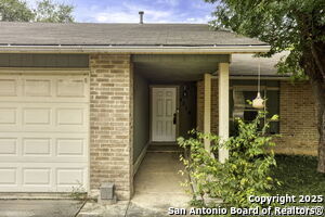 4214 Briarcrest St in San Antonio, TX - Foto de edificio - Building Photo