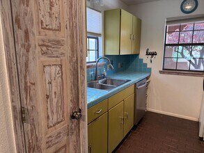 151 Gonzales Rd in Santa Fe, NM - Building Photo - Building Photo